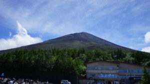 無職デブカスクソニート(当時)が8月に富士山に登った話